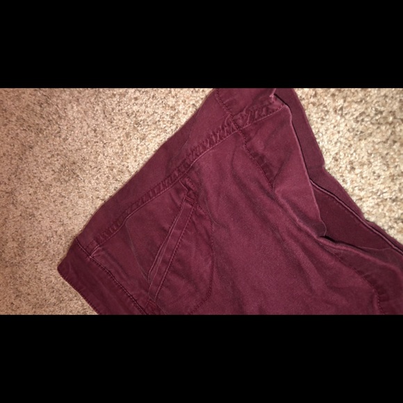 Shorts - Picture 2 of 3